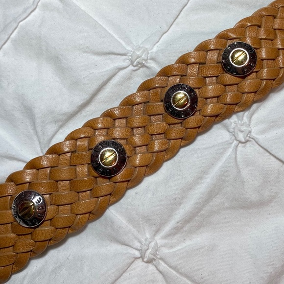 Henri Bendel Buckle Bracelet - Picture 3 of 8